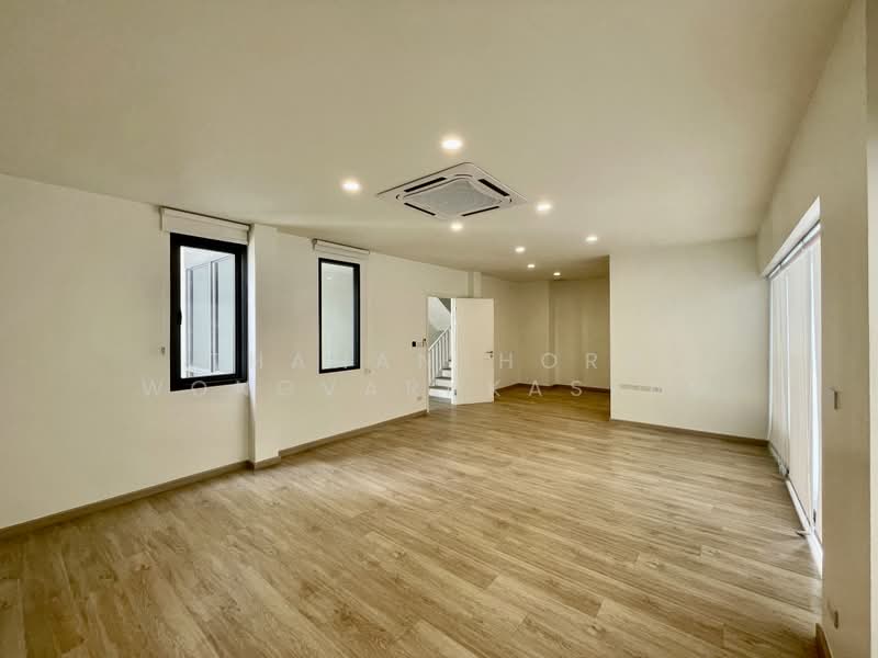 Arkin Vibhavadi, Bangkok, Vibhavadi Rangsit Road, Sanam Bin, Don Mueang, Bangkok, 3 Bedrooms, 270 sqm, Single Detached House For Rent, by Thananthorn Wongvarnkaseam, 500398365 - DDproperty.com