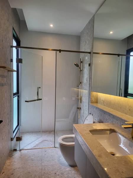 BuGaan Krungthep Kreetha, Bangkok, 109 15 Soi Krungthep Kreetha, Hua Mak, Bang Kapi, Bangkok, 4 Bedrooms, 430 sqm, Single Detached House For Rent, by การุณ ชมภูบุตร, 500398375 - DDproperty.com