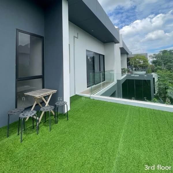 BuGaan Krungthep Kreetha, Bangkok, 109 15 Soi Krungthep Kreetha, Hua Mak, Bang Kapi, Bangkok, 4 Bedrooms, 430 sqm, Single Detached House For Rent, by การุณ ชมภูบุตร, 500398375 - DDproperty.com