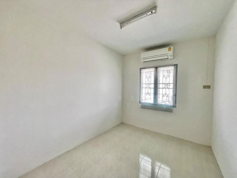 แฟมิลี่ทาวน์ 1, Chon Buri (Pattaya), Na Pa, Muang Chon Buri, Chon Buri (Pattaya), 3 Bedrooms, 100 sqm, Townhouse For Sale, by The Best Property นุ้ย, 500398388 - DDproperty.com