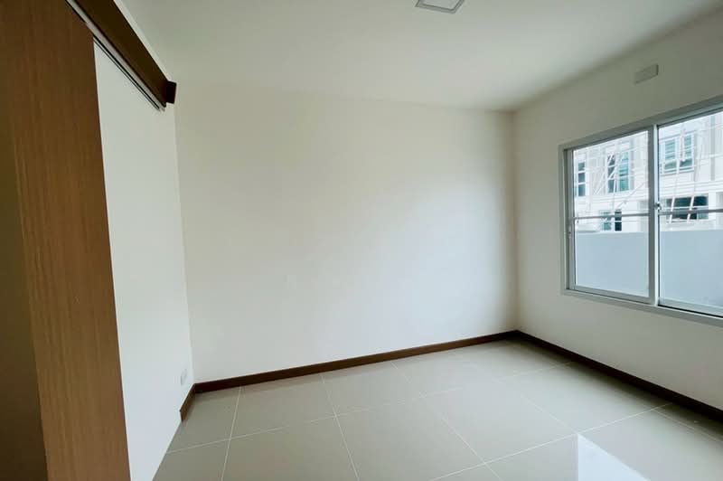 iCopenh Sukhumvit 76, Samut Prakan, 89 Moo 7 Tambon Samrong Tai, Sam Rong, Phra Pra Daeng, Samut Prakan, 3 Bedrooms, 89 sqm, Townhouse For Sale, by คุณจ๋า, 500398391 - DDproperty.com
