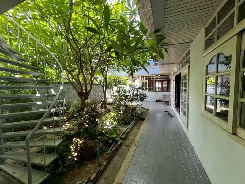 45994 – ที่ดินพร้อมบ้านเก่า 72 ตร.ว. ซอยเทศบาลสงเคราะห์ 2 เชื่อมต่อประชาชื่น-วิภาวดี ใกล้ตลาดบองมาเช, กรุงเทพ, เทศบาลสงเคราะห์ 2, ลาดยาว, จตุจักร, กรุงเทพ, 288 ตร.ม., บ้านเดี่ยว ขาย, โดย บริษัท ฟอร์เบสท์ พร็อพเพอร์ตี้ส์ จำกัด, 500398407 - DDproperty.com