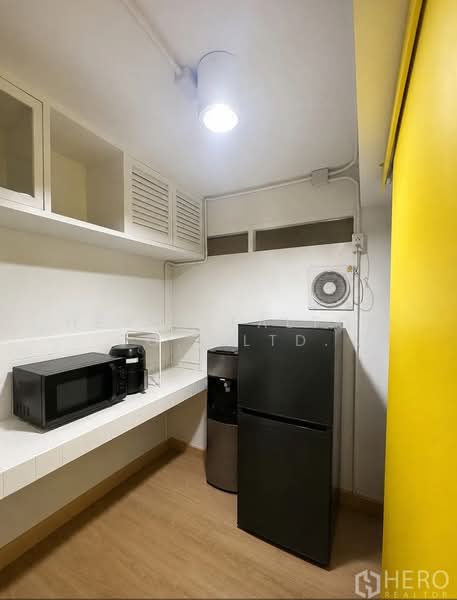 For Rent Office Space 100 sq.m. in Phaya Thai near BTS Ari HRE01000, Bangkok, Samsen Nai, Phaya Thai, Bangkok, , 100 sqm, Office Space For Rent, by Hero Realtor Co., Ltd., 500398428 - DDproperty.com