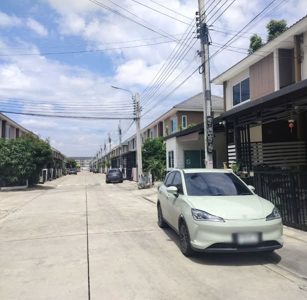 The Connect Ramintra-Minburi 2, Bangkok, Sam Wa Road (Suwinthawong), Min Buri, Bangkok, 3 Bedrooms, 100 sqm, Townhouse For Sale, by The Best Property เจนนี่, 500398429 - DDproperty.com