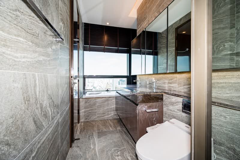 The Esse Sukhumvit 36, Bangkok, Soi Sukhumvit 36, Sukhumvit Road, Phra Kanong, Khlong Toei, Bangkok, 2 Bedrooms, 73 sqm, Condo For Sale, by Kanrutai Dawruang, 500398462 - DDproperty.com