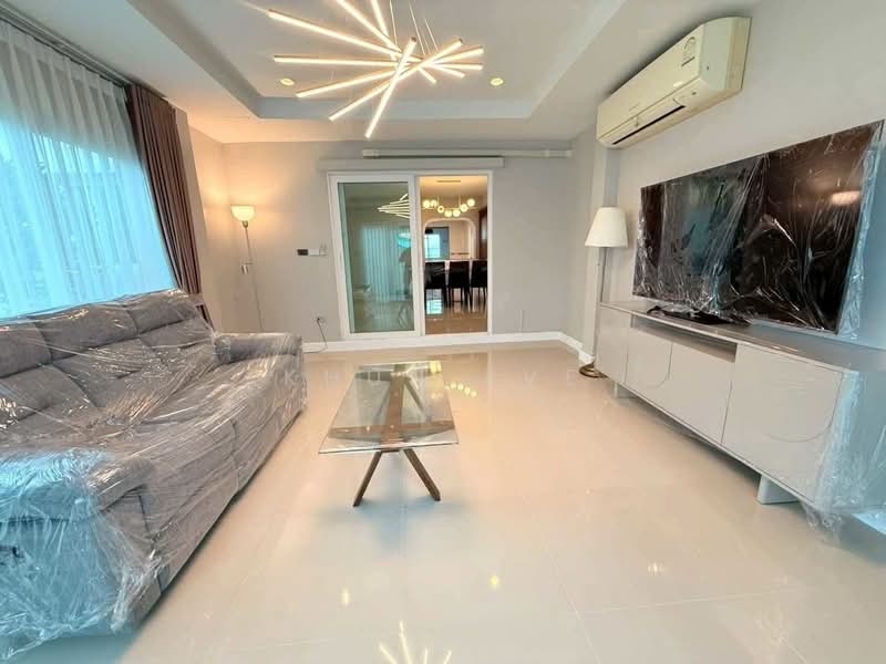 Casa Ville Ramintra-Hathairat, Pathum Thani, Hathairat Road, Bung Kham Proi, Lam Luk Ka, Pathum Thani, 4 Bedrooms, 250 sqm, Single Detached House For Rent, by Khun Eve, 500398476 - DDproperty.com