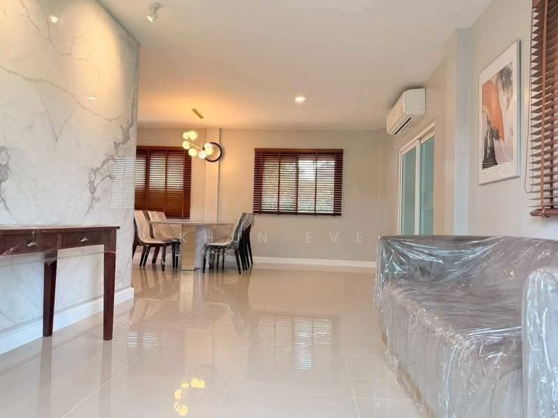 Casa Ville Ramintra-Hathairat : คาซ่าวิลล์ รามอินทรา-หทัยราษฎร์, ปทุมธานี, ถนนหทัยราษฎร์, บึงคำพร้อย, ลำลูกกา, ปทุมธานี, 250 ตร.ม., บ้านเดี่ยว ให้เช่า, โดย Khun Eve, 500398476 - DDproperty.com