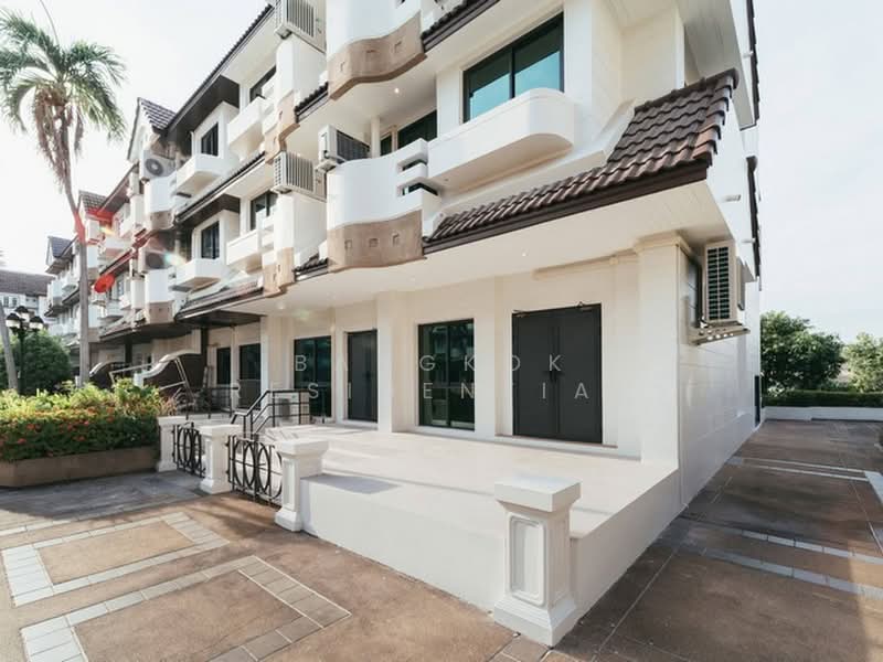 Regent 71 Place, Bangkok, Phra Kanong Nua, Watthana, Bangkok, 5 Bedrooms, 350 sqm, Townhouse For Rent, by Bangkok Residential, 500398486 - DDproperty.com