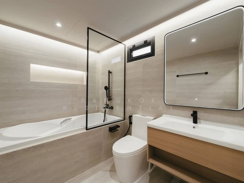 Regent 71 Place, Bangkok, Phra Kanong Nua, Watthana, Bangkok, 5 Bedrooms, 350 sqm, Townhouse For Rent, by Bangkok Residential, 500398486 - DDproperty.com