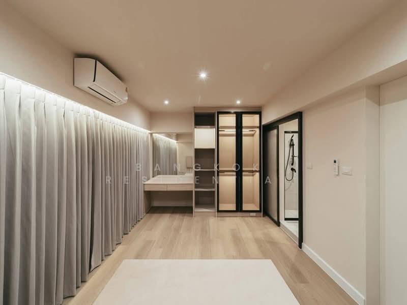 Regent 71 Place, Bangkok, Phra Kanong Nua, Watthana, Bangkok, 5 Bedrooms, 350 sqm, Townhouse For Rent, by Bangkok Residential, 500398486 - DDproperty.com