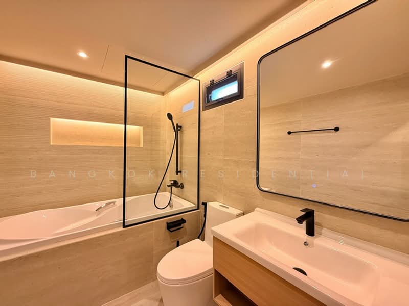 Regent 71 Place : รีเจนท์ 71 เพลส, กรุงเทพ, พระโขนงเหนือ, วัฒนา, กรุงเทพ, 350 ตร.ม., ทาวน์เฮ้าส์ ให้เช่า, โดย Bangkok Residential, 500398486 - DDproperty.com