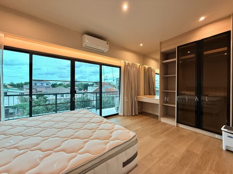 Regent 71 Place, Bangkok, Phra Kanong Nua, Watthana, Bangkok, 5 Bedrooms, 350 sqm, Townhouse For Rent, by Bangkok Residential, 500398486 - DDproperty.com