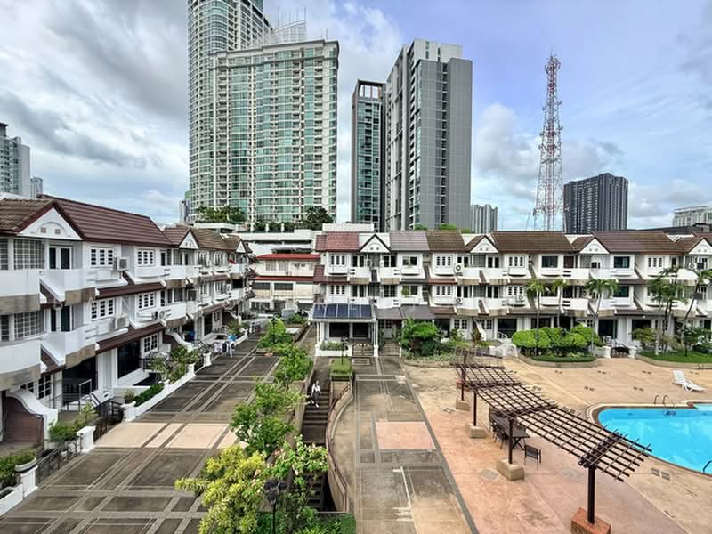 Regent 71 Place, Bangkok, Phra Kanong Nua, Watthana, Bangkok, 5 Bedrooms, 350 sqm, Townhouse For Rent, by Bangkok Residential, 500398486 - DDproperty.com
