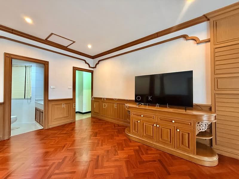 NL Residence, Bangkok, 78 Soi Sukhumvit 21, Khlongtoei Nua, Watthana, Bangkok, 3 Bedrooms, 285 sqm, Apartment For Rent, by Bangkok Residential, 500398492 - DDproperty.com