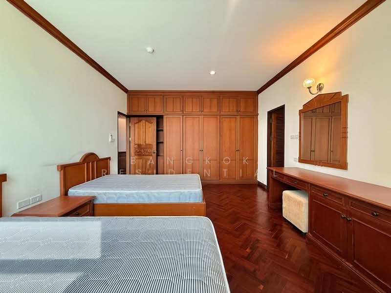 NL Residence, Bangkok, 78 Soi Sukhumvit 21, Khlongtoei Nua, Watthana, Bangkok, 3 Bedrooms, 285 sqm, Apartment For Rent, by Bangkok Residential, 500398492 - DDproperty.com
