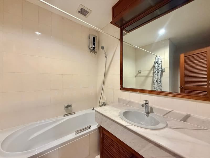 NL Residence, Bangkok, 78 Soi Sukhumvit 21, Khlongtoei Nua, Watthana, Bangkok, 3 Bedrooms, 285 sqm, Apartment For Rent, by Bangkok Residential, 500398492 - DDproperty.com