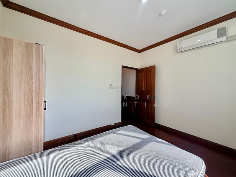 NL Residence, Bangkok, 78 Soi Sukhumvit 21, Khlongtoei Nua, Watthana, Bangkok, 3 Bedrooms, 285 sqm, Apartment For Rent, by Bangkok Residential, 500398492 - DDproperty.com