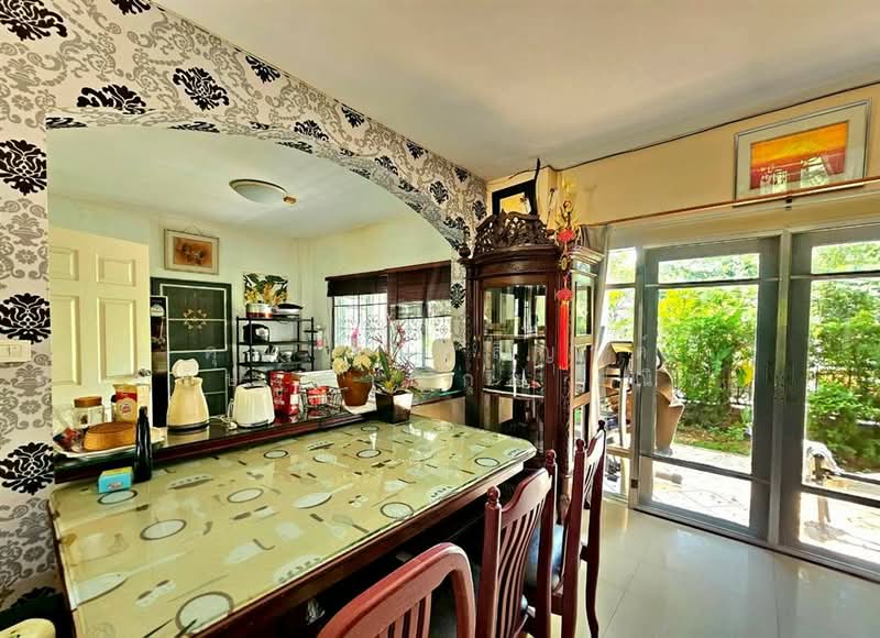 Perfect Place Ramkhamhaeng 164, Bangkok, Soi Ramkhamhaeng 164, Saphan Sung, Bangkok, 4 Bedrooms, 380 sqm, Single Detached House For Sale, by คุณ ณัจภสิญาค์ ศุภควัษฐ์กาญกุล (ณิชชา), 500398498 - DDproperty.com