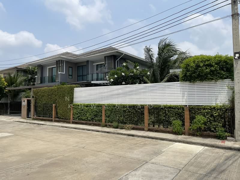 The Plant Exclusique Phatthanakan, Bangkok, Soi Phatthanakan 44, Suan Luang, Bangkok, 3 Bedrooms, 226 sqm, Single Detached House For Rent, by Nattharika Khwanlada, 500398524 - DDproperty.com