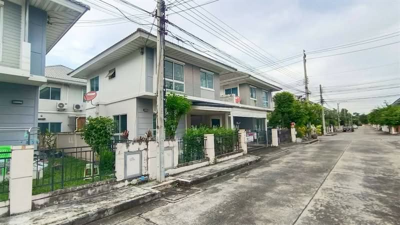 The Villa Rattanathibet, Nonthaburi, Rattanathibet Road, Tha It, Pak Kret, Nonthaburi, 3 Bedrooms, 160 sqm, Semi-Detached House (Twin House) For Sale, by คุณ ชนะพันธุ์ แก้วศรีพจน์ (ต่อ), 500398548 - DDproperty.com