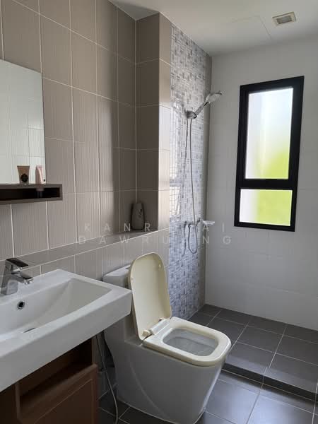 Cascade Bangna, Bangkok, Bang Na, Bangkok, 3 Bedrooms, 250 sqm, Townhouse For Rent, by Kanrutai Dawruang, 500398581 - DDproperty.com