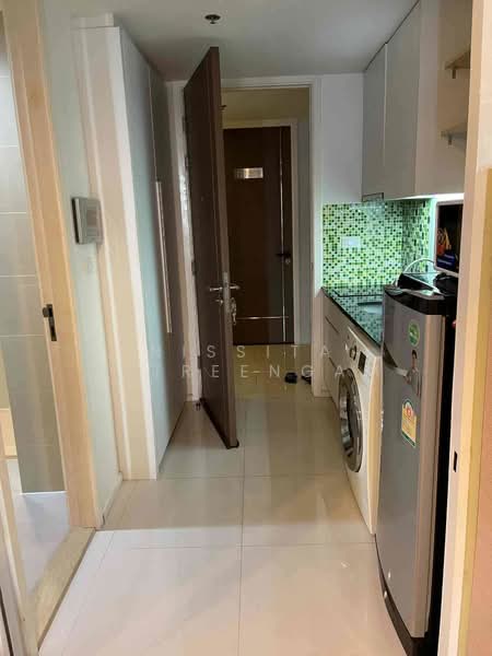 15 Sukhumvit Residences, Bangkok, Soi Sukhumvit 15, Khlongtoei Nua, Watthana, Bangkok, Studio, 28 sqm, Condo For Sale, by Nissita Jitreengam, 500398586 - DDproperty.com