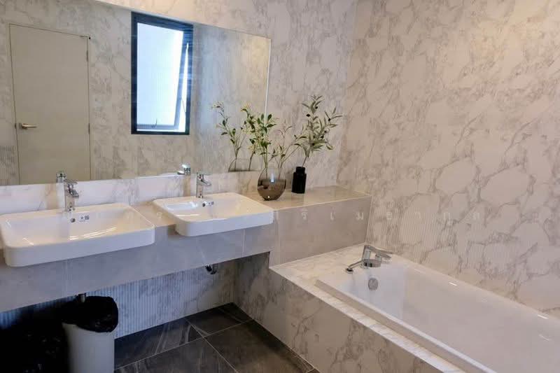 Baan Klang Mueng The Edition Bangna, Samut Prakan, Bang Kaeo, Bang Plee, Samut Prakan, 4 Bedrooms, 241 sqm, Single Detached House For Sale, by ณภัทร พรสิริเมธากุล, 500398642 - DDproperty.com