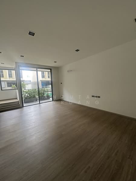 Ther Ladprao 93, Bangkok, Lat Phrao Road, Khlong Chaokhun Sing, Wang Thonglang, Bangkok, 3 Bedrooms, 223 sqm, Townhouse For Sale, by Kanrutai Dawruang, 500398647 - DDproperty.com