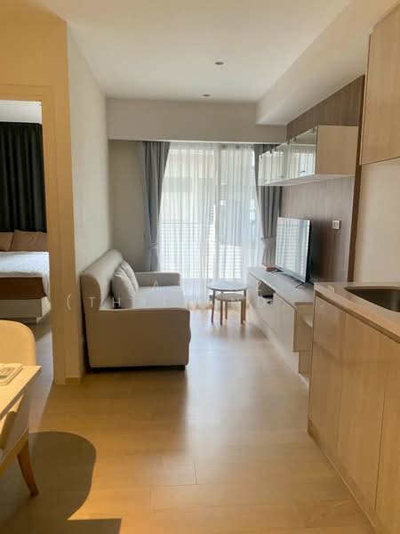 Runesu Thonglor 5, Bangkok, 82 Padi Madi Alley, Khlong Tan Nua, Watthana, Bangkok, 1 Bedroom, 36 sqm, Condo For Sale, by Fazwaz (Thailand) Co., Ltd., 500398649 - DDproperty.com