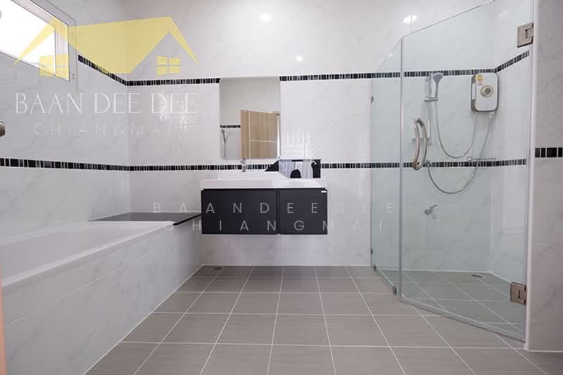 A house for rent near Charoen Charoen Market, Chiang Mai Rental Price: 24,000 THB / month No.13H106, Chiang Mai, San Kamphaeng, Chiang Mai, 3 Bedrooms, 205 sqm, Single Detached House For Rent, by Baandeedee Chiangmai, 500398651 - DDproperty.com