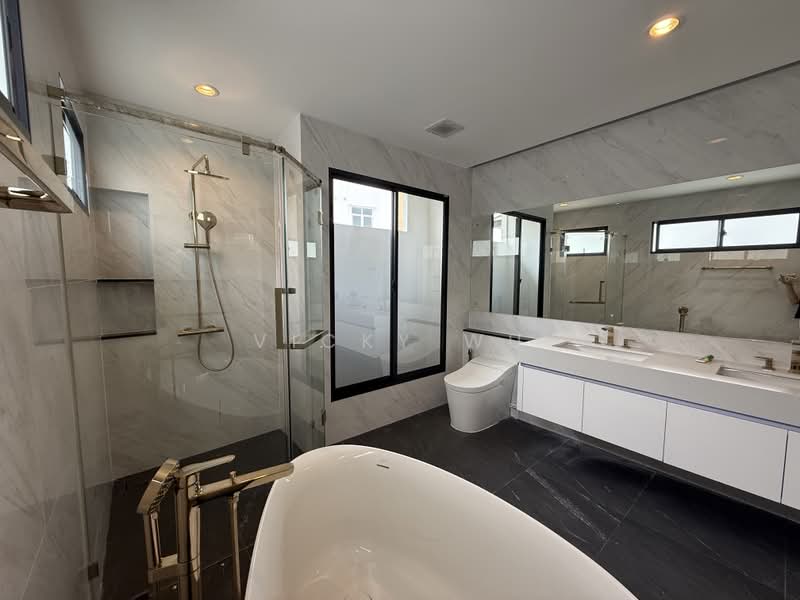 The Palm Residences Watcharapol, Bangkok, 298 Watcharapol Road, Tha Rang, Bang Khen, Bangkok, 4 Bedrooms, 470 sqm, Single Detached House For Sale, by Vicky Wu, 500398665 - DDproperty.com