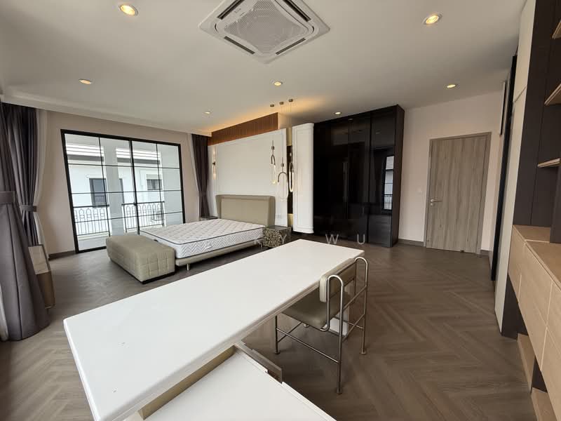 The Palm Residences Watcharapol, Bangkok, 298 Watcharapol Road, Tha Rang, Bang Khen, Bangkok, 4 Bedrooms, 470 sqm, Single Detached House For Sale, by Vicky Wu, 500398665 - DDproperty.com