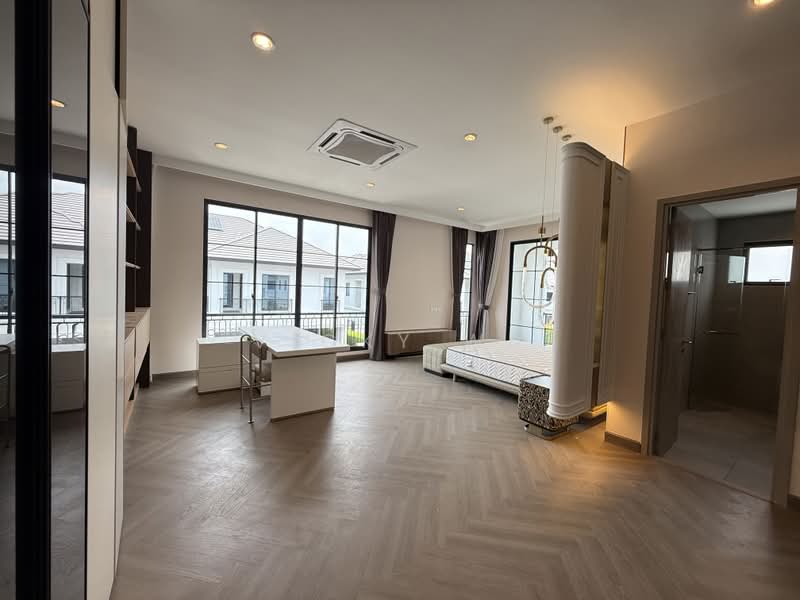 The Palm Residences Watcharapol, Bangkok, 298 Watcharapol Road, Tha Rang, Bang Khen, Bangkok, 4 Bedrooms, 470 sqm, Single Detached House For Sale, by Vicky Wu, 500398665 - DDproperty.com