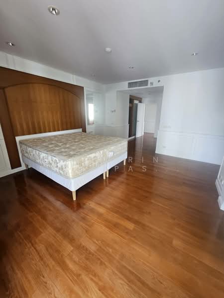 Langsuan Ville, Bangkok, 50 Soi Langsuan, Lumphini, Pathum Wan, Bangkok, 3 Bedrooms, 215 sqm, Condo For Rent, by Ratsarin Sirinipaspong, 500398669 - DDproperty.com