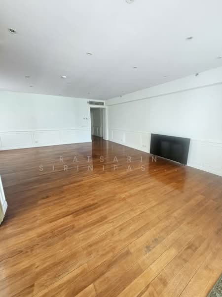 Langsuan Ville, Bangkok, 50 Soi Langsuan, Lumphini, Pathum Wan, Bangkok, 3 Bedrooms, 215 sqm, Condo For Rent, by Ratsarin Sirinipaspong, 500398669 - DDproperty.com