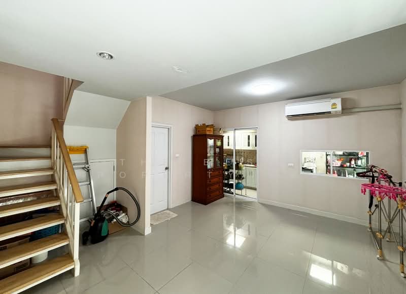 เดอะวิลเลจ บางนา, Samut Prakan, Bangphli Yai, Bang Plee, Samut Prakan, 3 Bedrooms, 100 sqm, Semi-Detached House (Twin House) For Sale, by The Best Property บอม, 500398730 - DDproperty.com