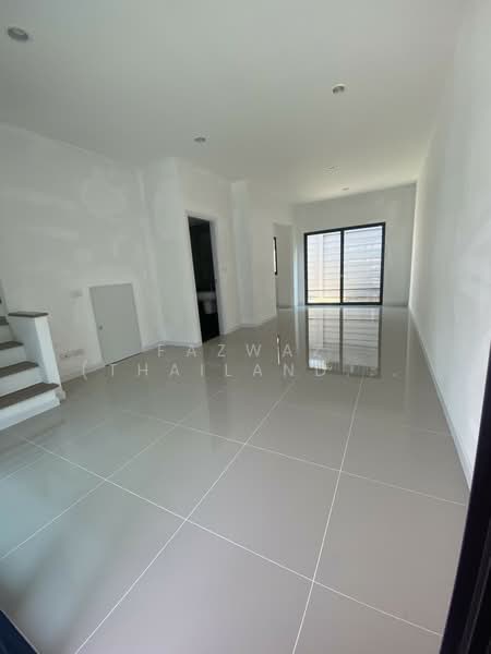Patio Rama 2 (Soi 33), Bangkok, 282 Rama 2, Soi 33, Bangmot, Chom Thong, Bangkok, 3 Bedrooms, 155 sqm, Townhouse For Sale, by Fazwaz (Thailand) Co., Ltd., 500398732 - DDproperty.com