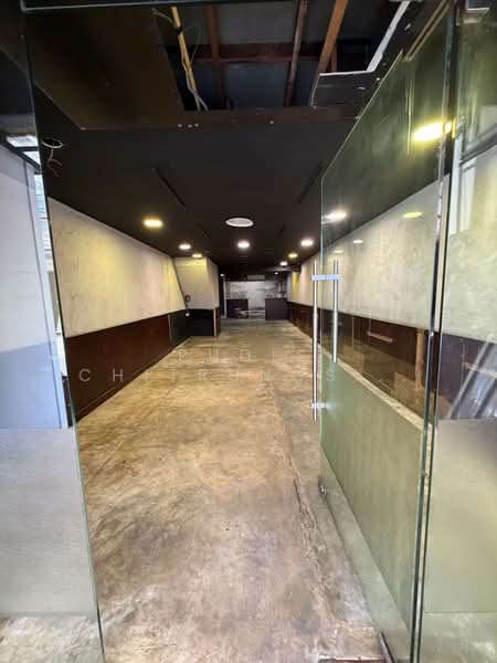 Commercial Building for Rent – Silom / Surawong, Bangkok, Suriyawong, Bang Rak, Bangkok, , 100 sqm, Shophouse For Rent, by Pudis Chitrungsakorn, 500398756 - DDproperty.com
