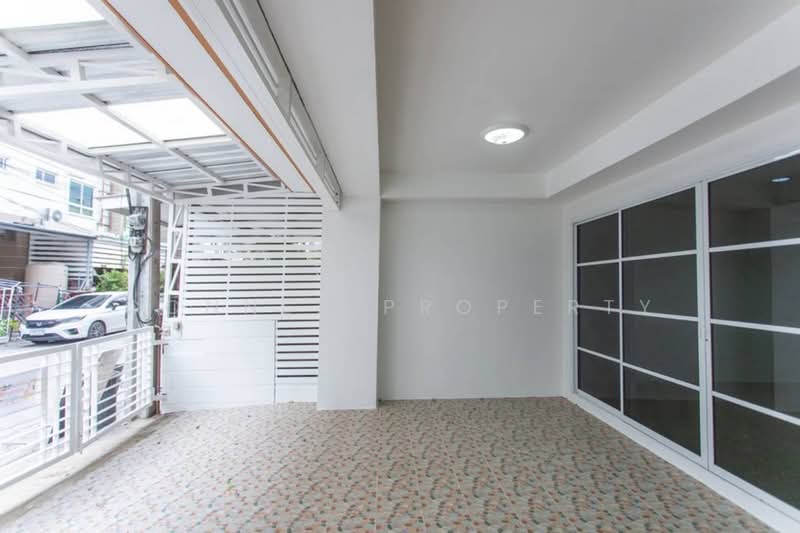 Premium Place Kaset - Nawamin II, Bangkok, Prasert Manukit 29 Road (Soi Mailarp), Lat Phrao, Lat Phrao, Bangkok, 3 Bedrooms, 270 sqm, Townhouse For Sale, by Connex Property, 500398757 - DDproperty.com