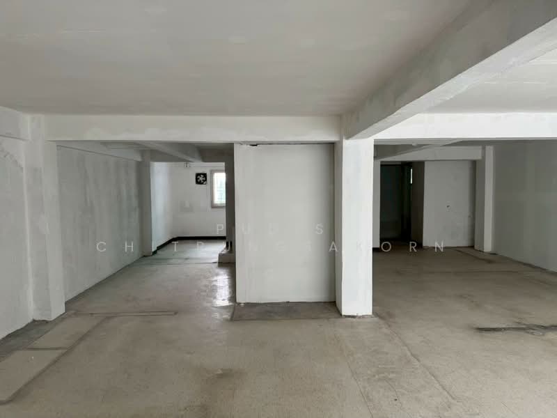 Commercial Building for Rent – Charoen Krung / Silom, Bangkok, Suriyawong, Bang Rak, Bangkok, , 450 sqm, Shophouse For Rent, by Pudis Chitrungsakorn, 500398770 - DDproperty.com