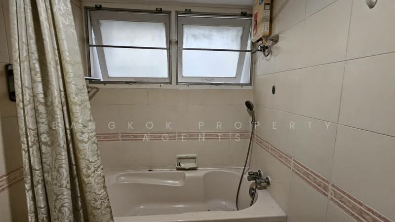 Mukda Mansion, Bangkok, 21 Soi Sukhumvit 43, Khlong Tan Nua, Watthana, Bangkok, 2 Bedrooms, 150 sqm, Condo For Rent, by BANGKOK PROPERTY AGENTS, 500398778 - DDproperty.com