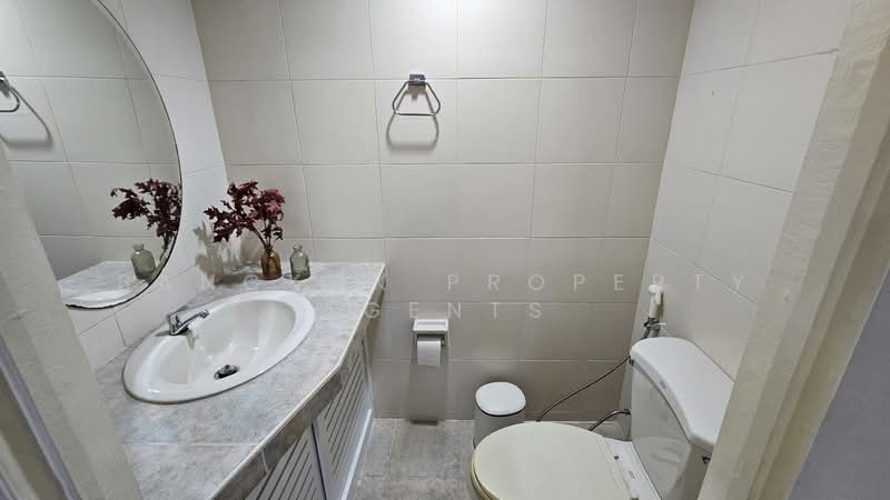 Mukda Mansion, Bangkok, 21 Soi Sukhumvit 43, Khlong Tan Nua, Watthana, Bangkok, 2 Bedrooms, 150 sqm, Condo For Rent, by BANGKOK PROPERTY AGENTS, 500398778 - DDproperty.com