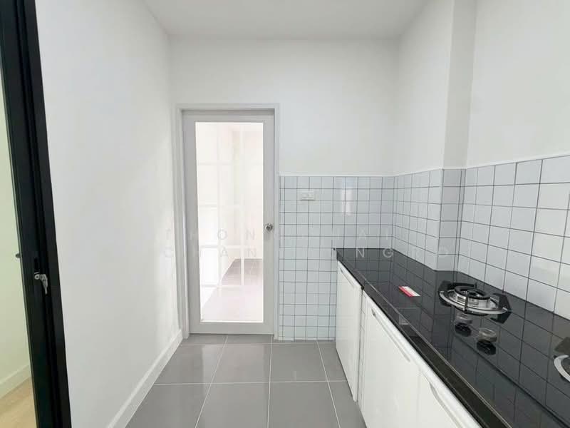 Baan Ratanavalai (บ้านรัตนาวลัย ), Bangkok, Si Khan, Don Mueang, Bangkok, 3 Bedrooms, 150 sqm, Semi-Detached House (Twin House) For Sale, by THONGCHAI WATCHANARUNGROT, 500398786 - DDproperty.com