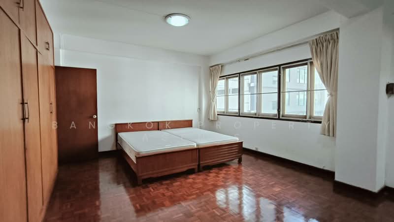 Siva Court, Bangkok, Sukhumvit 7 Alley, Khlongtoei Nua, Watthana, Bangkok, 3 Bedrooms, 180 sqm, Condo For Rent, by BANGKOK PROPERTY AGENTS, 500398801 - DDproperty.com