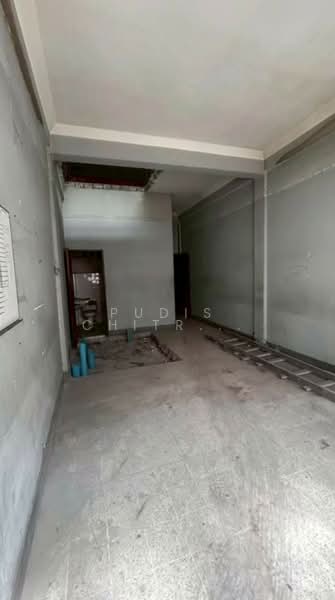 4-Storey Commercial Building for Rent – Silom, Bangkok, Suriyawong, Bang Rak, Bangkok, , 768 sqm, Shophouse For Rent, by Pudis Chitrungsakorn, 500398811 - DDproperty.com