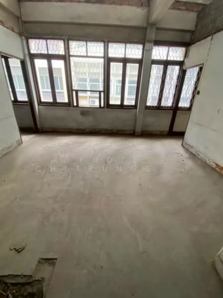4-Storey Commercial Building for Rent – Silom, Bangkok, Suriyawong, Bang Rak, Bangkok, , 768 sqm, Shophouse For Rent, by Pudis Chitrungsakorn, 500398811 - DDproperty.com