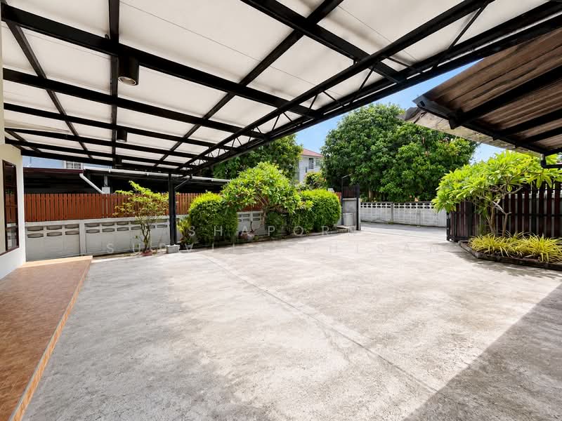 House Home office Srinagarindra 38, Bangkok, ศรีนครินทร์, Nong Bon, Prawet, Bangkok, 4 Bedrooms, 233 sqm, Single Detached House For Rent, by Shaporn Supvilaiphisan, 500398813 - DDproperty.com