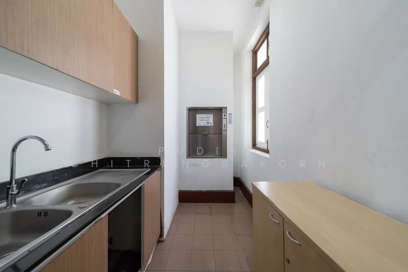 2-Storeys House for Rent – Sathorn / St. Louis, Bangkok, Silom, Bang Rak, Bangkok, , 400 sqm, Office Space For Rent, by Pudis Chitrungsakorn, 500398819 - DDproperty.com