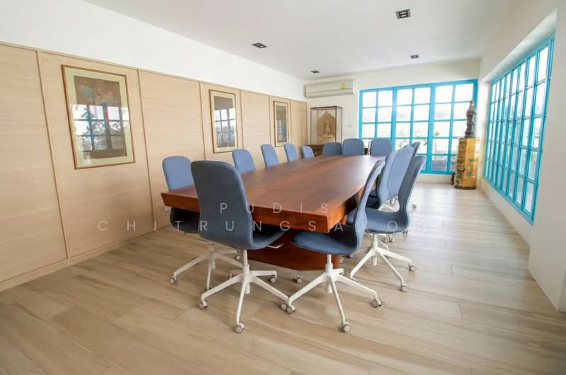 5.5 Storeys Commercial Building for Rent – Silom Road, Bangkok, Silom, Bang Rak, Bangkok, , 266 sqm, Shophouse For Rent, by Pudis Chitrungsakorn, 500398838 - DDproperty.com