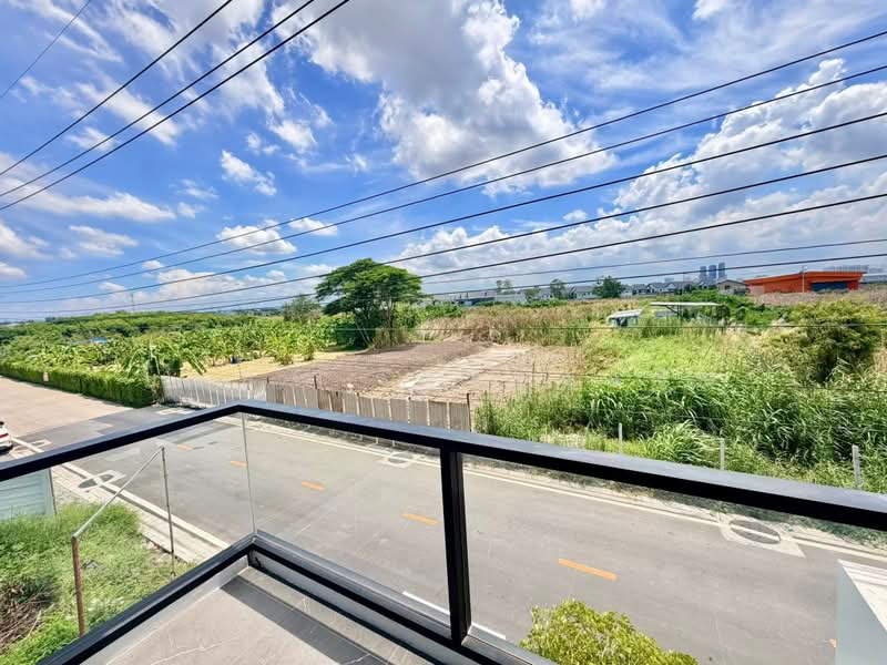 บ้านใหม่ ให้เช่าบ้านสวย บางนา-ตราด กม.10 บ้านใหม่ 4 นอน Tanaphol Property แต่งครบ พร้อมอยู่, Samut Prakan, บางนา-ตราด กม.10, Bangphli Yai, Bang Plee, Samut Prakan, 4 Bedrooms, 200 sqm, Semi-Detached House (Twin House) For Rent, by บุษบา รัตนวงษ์ชัย, 500398849 - DDproperty.com